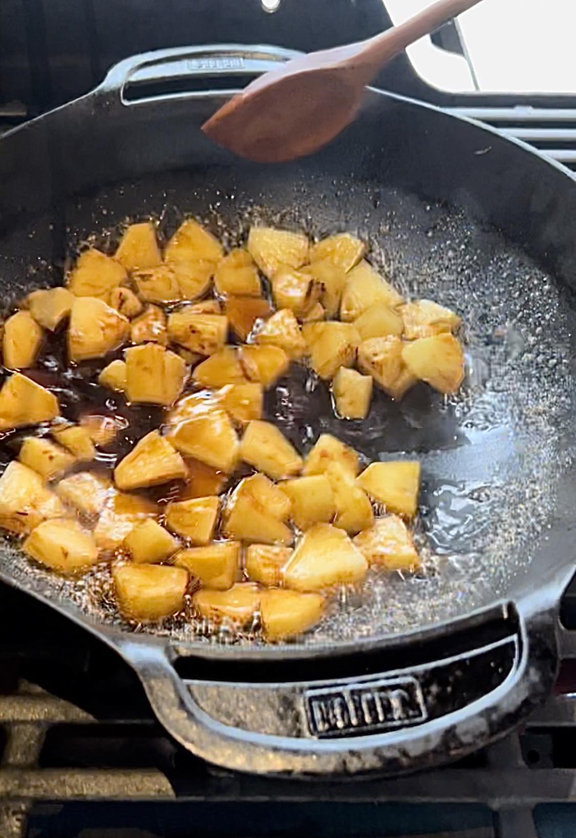 Ananas na grile - grilovanie