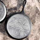 Liatinová panvica na palacinky Lodge 26 cm - Wanderlust