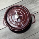 Liatinový hrniec Staub, grenadina