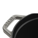 Oválny liatinový hrniec Staub 31 cm, šedý