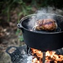 Petromax liatinový kotlík Dutch Oven bez nožičiek - 25 cm, 7,5 l s príslušenstvom