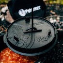 Petromax liatinový kotlík Dutch Oven bez nožičiek - 25 cm, 7,5 l s príslušenstvom