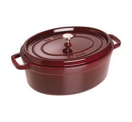 Oválny liatinový hrniec Staub 31 cm, grenadina